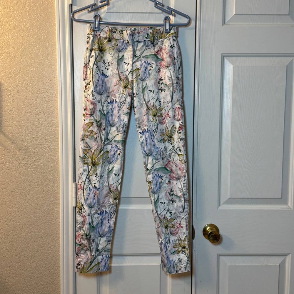 H&M Women's Floral Dress Pants White Tulip Floral Cotton/Poly Flat Front Zip 4